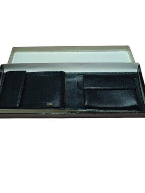 SWANK Men's Leather Wallet Passcase Billfold Black Classic Casual Bi-Fold In Box